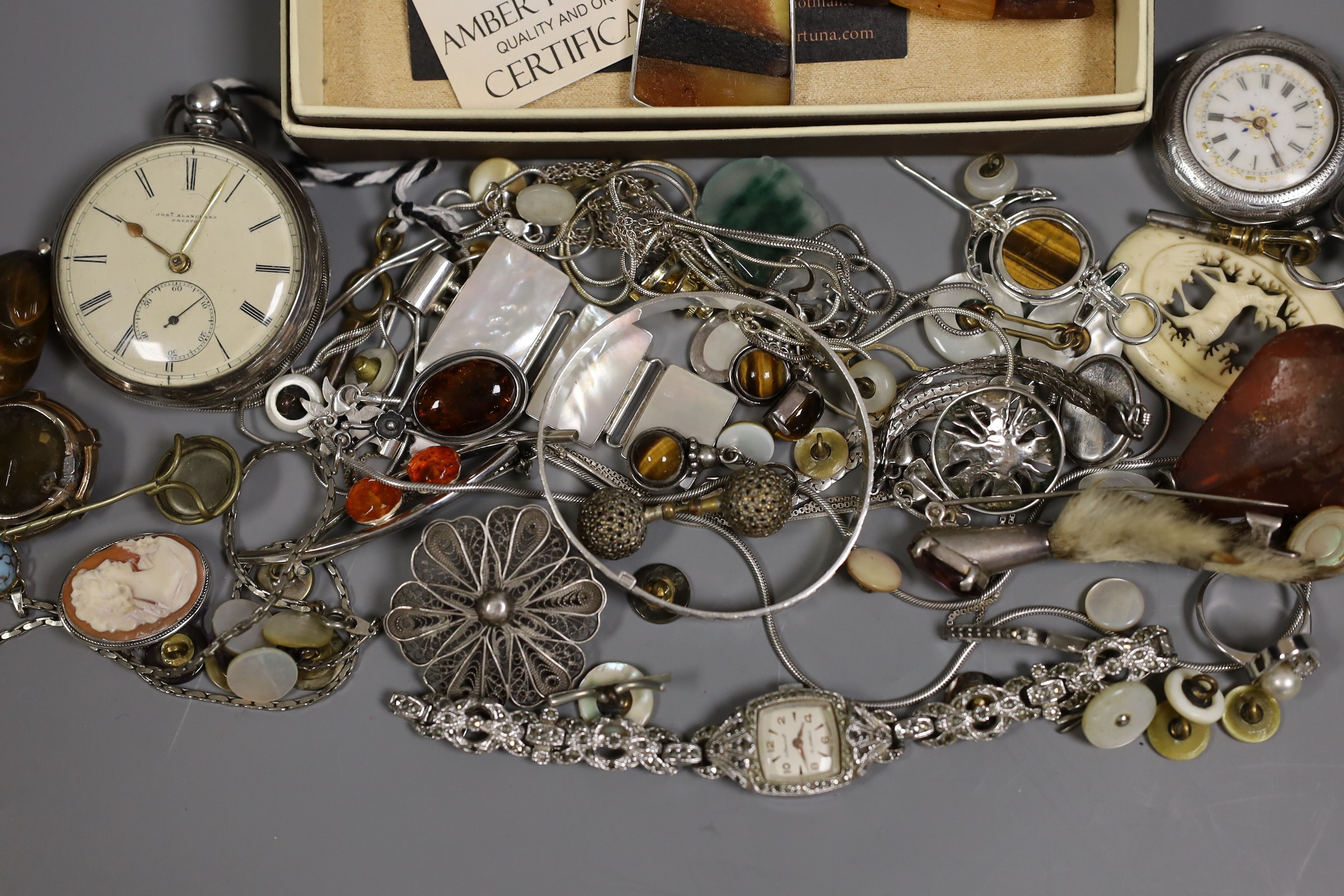 A quantity of assorted jewellery including white metal and 925, together with a silver open faced pocket watch and a Swiss white metal fob watch.